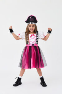 Pirates Ahoy! Stand Out with The Perfect Pirate Fancy Dress. Girls Pirate costume